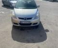 Сірий Мазда 5, об'ємом двигуна 1.8 л та пробігом 298 тис. км за 4199 $, фото 5 на Automoto.ua