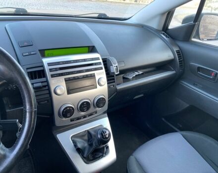 Серый Мазда 5, объемом двигателя 1.8 л и пробегом 260 тыс. км за 4500 $, фото 5 на Automoto.ua