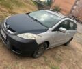 Серый Мазда 5, объемом двигателя 2 л и пробегом 200 тыс. км за 2000 $, фото 4 на Automoto.ua