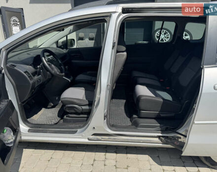Сірий Мазда 5, об'ємом двигуна 2 л та пробігом 271 тис. км за 4900 $, фото 11 на Automoto.ua