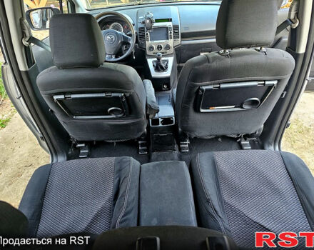 Серый Мазда 5, объемом двигателя 1.8 л и пробегом 320 тыс. км за 4000 $, фото 9 на Automoto.ua