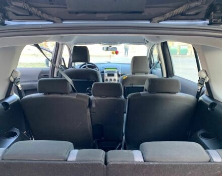 Серый Мазда 5, объемом двигателя 1.8 л и пробегом 260 тыс. км за 4500 $, фото 3 на Automoto.ua