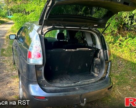 Серый Мазда 5, объемом двигателя 2.3 л и пробегом 350 тыс. км за 2300 $, фото 3 на Automoto.ua