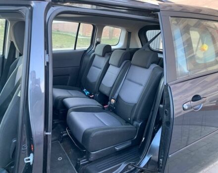 Серый Мазда 5, объемом двигателя 1.8 л и пробегом 260 тыс. км за 4500 $, фото 4 на Automoto.ua