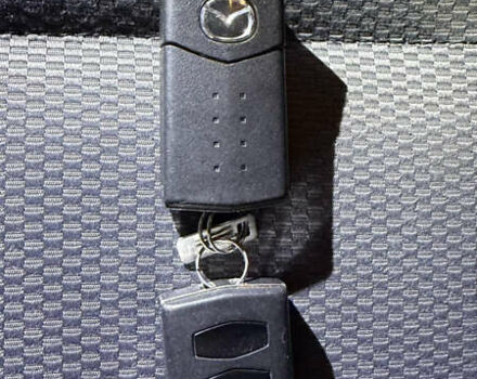 Сірий Мазда 5, об'ємом двигуна 2 л та пробігом 289 тис. км за 4900 $, фото 30 на Automoto.ua