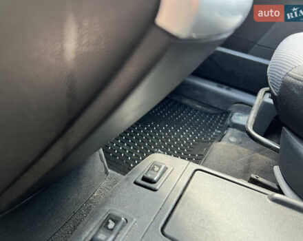 Серый Мазда 5, объемом двигателя 2 л и пробегом 263 тыс. км за 3650 $, фото 13 на Automoto.ua