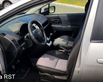 Сірий Мазда 5, об'ємом двигуна 1.8 л та пробігом 225 тис. км за 5000 $, фото 4 на Automoto.ua