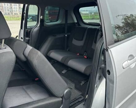 Сірий Мазда 5, об'ємом двигуна 2 л та пробігом 311 тис. км за 4300 $, фото 8 на Automoto.ua
