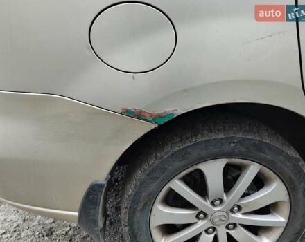 Серый Мазда 5, объемом двигателя 2 л и пробегом 297 тыс. км за 2500 $, фото 3 на Automoto.ua