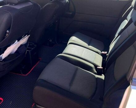 Серый Мазда 5, объемом двигателя 2 л и пробегом 264 тыс. км за 4799 $, фото 8 на Automoto.ua