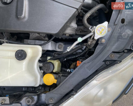 Сірий Мазда 5, об'ємом двигуна 2 л та пробігом 246 тис. км за 4700 $, фото 10 на Automoto.ua