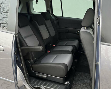 Серый Мазда 5, объемом двигателя 2 л и пробегом 205 тыс. км за 6500 $, фото 13 на Automoto.ua