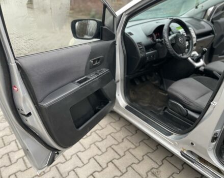 Серый Мазда 5, объемом двигателя 2 л и пробегом 240 тыс. км за 2999 $, фото 12 на Automoto.ua