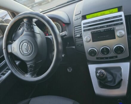 Сірий Мазда 5, об'ємом двигуна 2 л та пробігом 316 тис. км за 4900 $, фото 4 на Automoto.ua