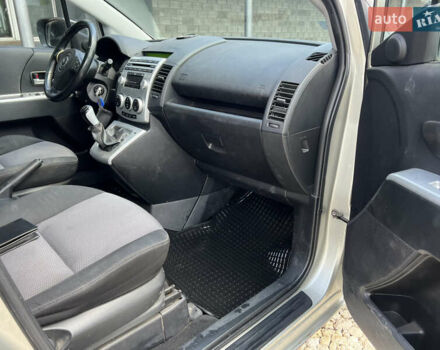 Серый Мазда 5, объемом двигателя 2 л и пробегом 263 тыс. км за 3650 $, фото 10 на Automoto.ua