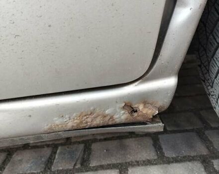 Сірий Мазда 5, об'ємом двигуна 2 л та пробігом 286 тис. км за 5400 $, фото 17 на Automoto.ua