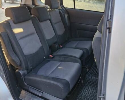 Серый Мазда 5, объемом двигателя 2 л и пробегом 200 тыс. км за 5400 $, фото 18 на Automoto.ua