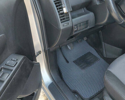 Серый Мазда 5, объемом двигателя 2 л и пробегом 277 тыс. км за 5500 $, фото 11 на Automoto.ua