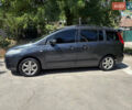 Серый Мазда 5, объемом двигателя 2 л и пробегом 255 тыс. км за 5800 $, фото 2 на Automoto.ua