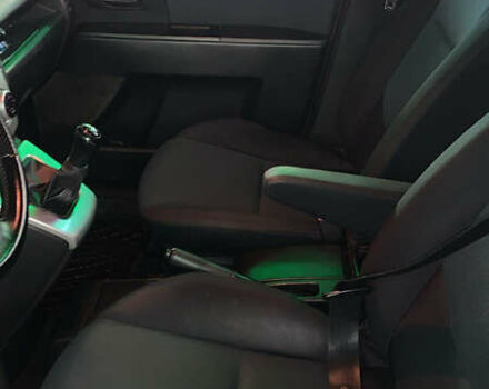 Серый Мазда 5, объемом двигателя 1.8 л и пробегом 285 тыс. км за 4500 $, фото 9 на Automoto.ua