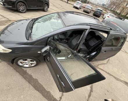 Серый Мазда 5, объемом двигателя 2 л и пробегом 236 тыс. км за 3300 $, фото 18 на Automoto.ua