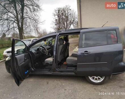 Серый Мазда 5, объемом двигателя 2 л и пробегом 280 тыс. км за 4950 $, фото 6 на Automoto.ua