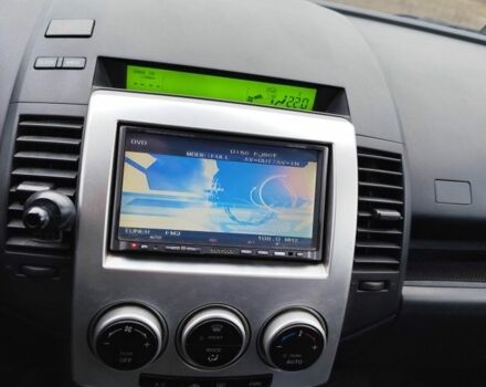 Сірий Мазда 5, об'ємом двигуна 2 л та пробігом 374 тис. км за 2970 $, фото 13 на Automoto.ua