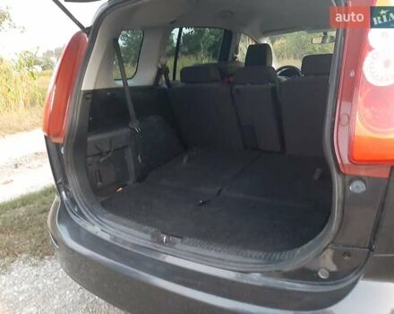 Серый Мазда 5, объемом двигателя 2 л и пробегом 241 тыс. км за 5500 $, фото 2 на Automoto.ua