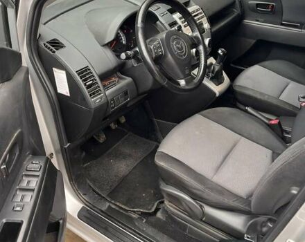 Сірий Мазда 5, об'ємом двигуна 1.8 л та пробігом 243 тис. км за 5400 $, фото 13 на Automoto.ua