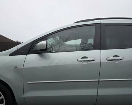 Серый Мазда 5, объемом двигателя 2 л и пробегом 286 тыс. км за 4300 $, фото 11 на Automoto.ua
