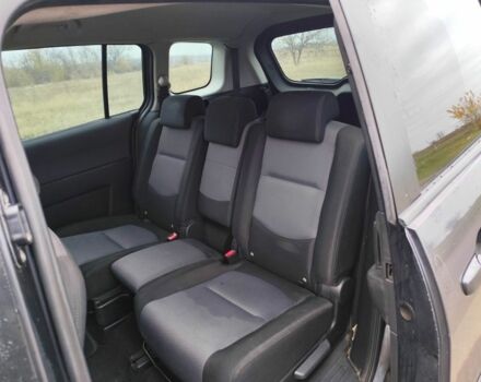 Сірий Мазда 5, об'ємом двигуна 2 л та пробігом 374 тис. км за 2970 $, фото 10 на Automoto.ua