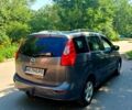 Серый Мазда 5, объемом двигателя 2 л и пробегом 347 тыс. км за 3999 $, фото 2 на Automoto.ua
