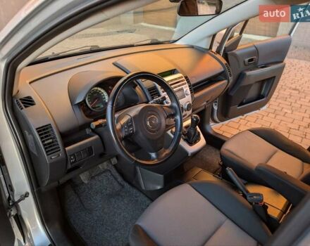 Серый Мазда 5, объемом двигателя 1.8 л и пробегом 236 тыс. км за 5499 $, фото 42 на Automoto.ua