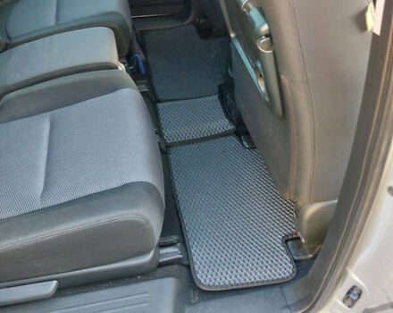 Серый Мазда 5, объемом двигателя 2 л и пробегом 277 тыс. км за 5500 $, фото 10 на Automoto.ua