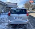 Серый Мазда 5, объемом двигателя 2 л и пробегом 207 тыс. км за 6300 $, фото 7 на Automoto.ua