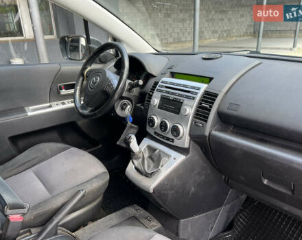 Серый Мазда 5, объемом двигателя 2 л и пробегом 263 тыс. км за 3650 $, фото 9 на Automoto.ua