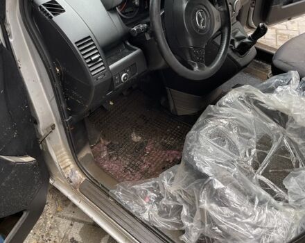Серый Мазда 5, объемом двигателя 1.8 л и пробегом 3 тыс. км за 3000 $, фото 3 на Automoto.ua