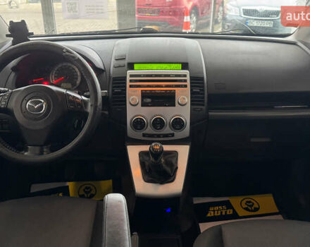 Серый Мазда 5, объемом двигателя 2 л и пробегом 367 тыс. км за 5100 $, фото 9 на Automoto.ua