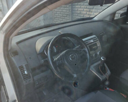 Серый Мазда 5, объемом двигателя 2 л и пробегом 277 тыс. км за 5500 $, фото 7 на Automoto.ua