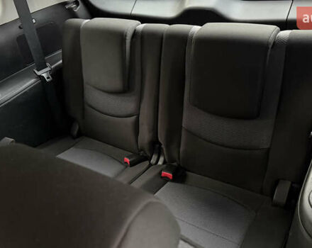 Сірий Мазда 5, об'ємом двигуна 2 л та пробігом 289 тис. км за 4900 $, фото 20 на Automoto.ua