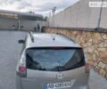 Серый Мазда 5, объемом двигателя 2 л и пробегом 297 тыс. км за 6550 $, фото 4 на Automoto.ua