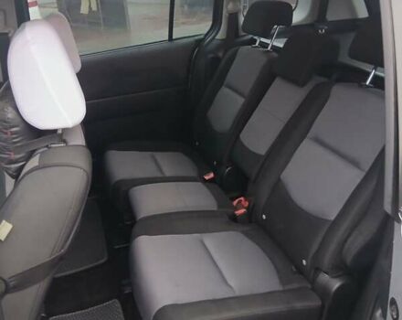 Сірий Мазда 5, об'ємом двигуна 2 л та пробігом 236 тис. км за 5200 $, фото 24 на Automoto.ua