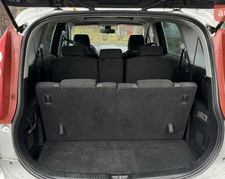 Сірий Мазда 5, об'ємом двигуна 2 л та пробігом 289 тис. км за 4900 $, фото 21 на Automoto.ua