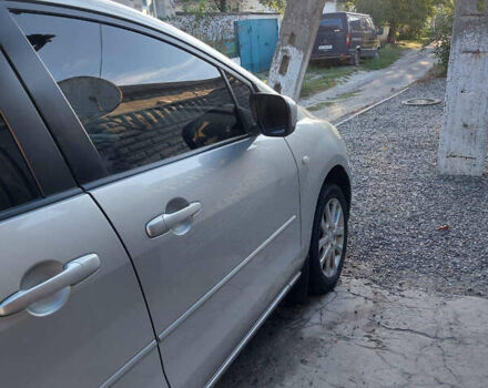Серый Мазда 5, объемом двигателя 2 л и пробегом 277 тыс. км за 5500 $, фото 4 на Automoto.ua