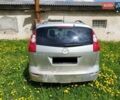 Сірий Мазда 5, об'ємом двигуна 2 л та пробігом 371 тис. км за 4600 $, фото 1 на Automoto.ua
