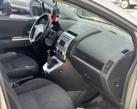 Серый Мазда 5, объемом двигателя 2 л и пробегом 260 тыс. км за 2699 $, фото 7 на Automoto.ua