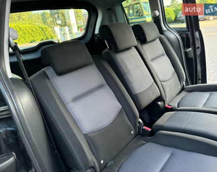 Серый Мазда 5, объемом двигателя 2 л и пробегом 256 тыс. км за 5599 $, фото 76 на Automoto.ua