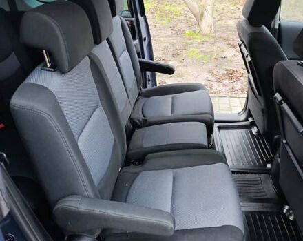 Серый Мазда 5, объемом двигателя 1.8 л и пробегом 235 тыс. км за 6700 $, фото 11 на Automoto.ua