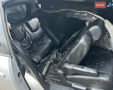 Сірий Мазда 5, об'ємом двигуна 2 л та пробігом 200 тис. км за 1500 $, фото 5 на Automoto.ua