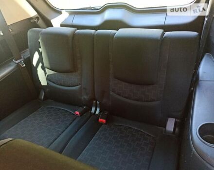 Сірий Мазда 5, об'ємом двигуна 2 л та пробігом 335 тис. км за 5000 $, фото 12 на Automoto.ua